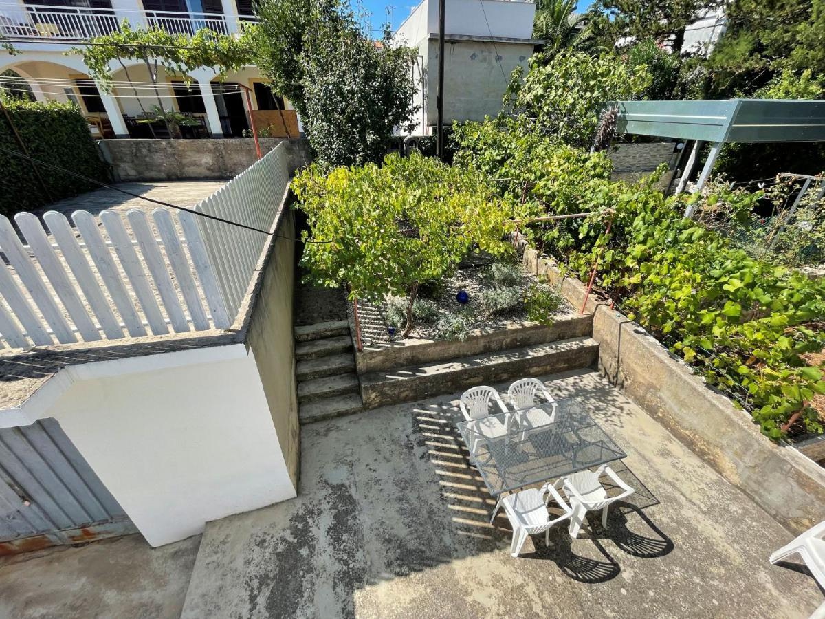Apartments Bohovic 실로 외부 사진
